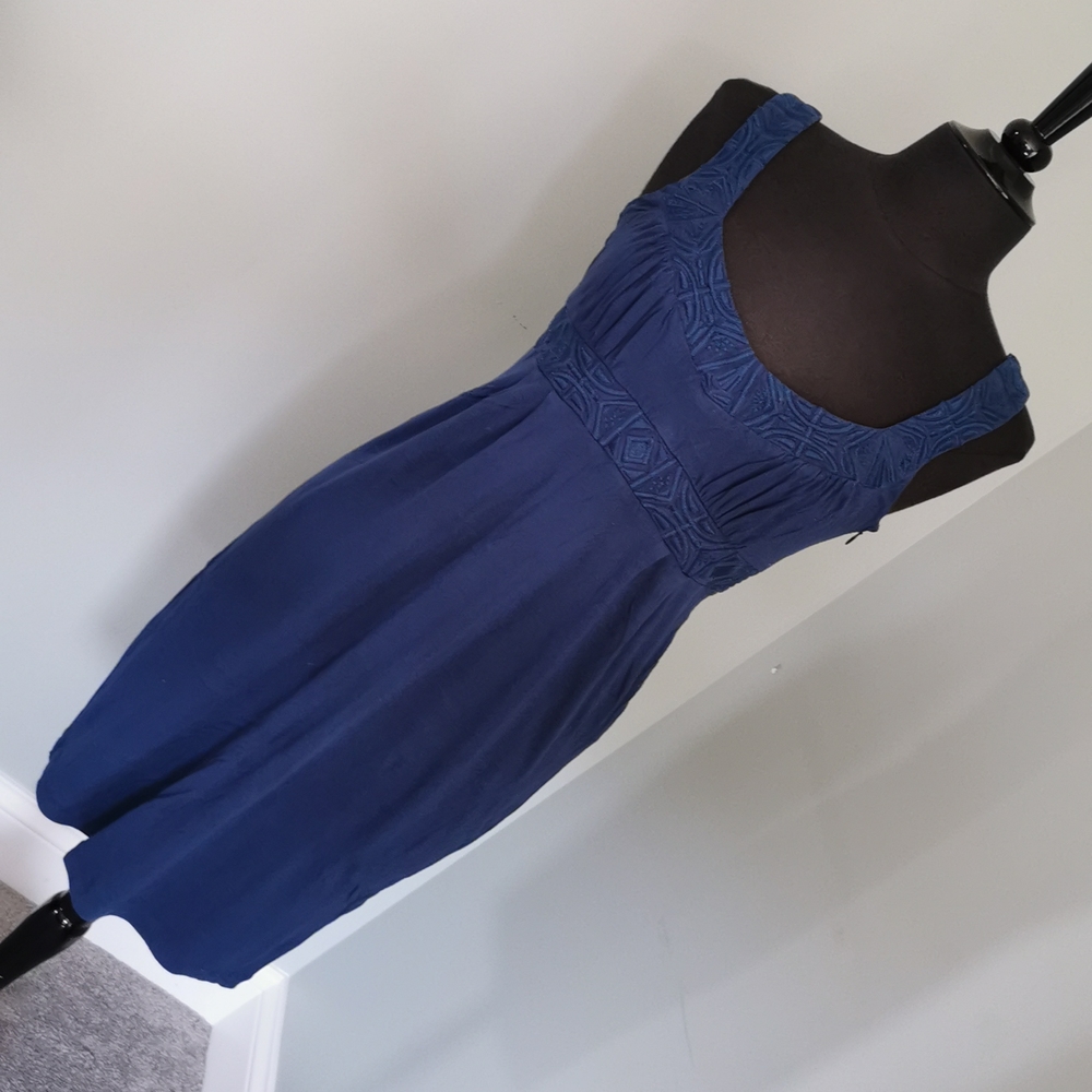 Banana Republic dress Size 12